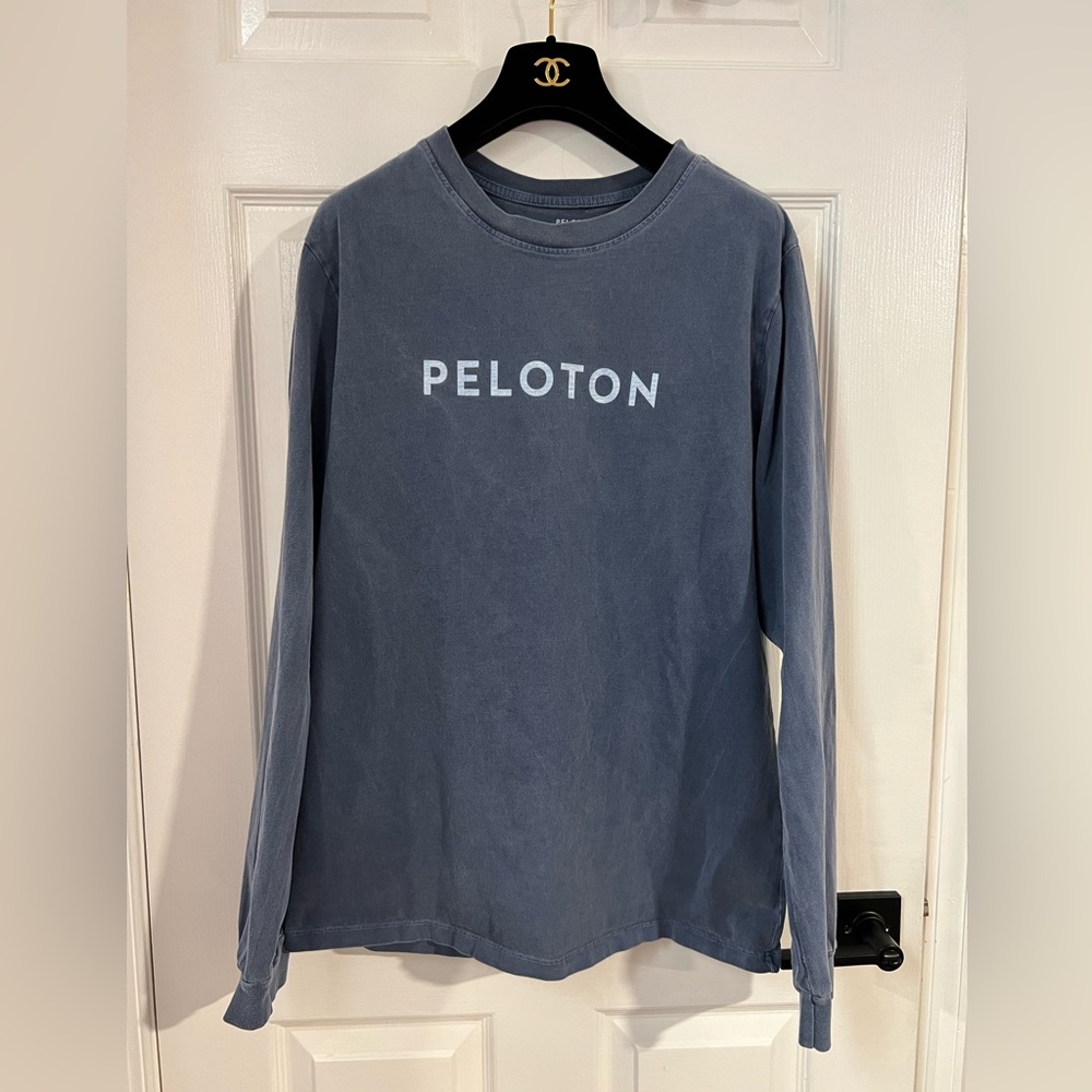 Peloton Long Sleeve Blue Workout T-Shirt Mens Size L Soft Cotton peloton logo EC